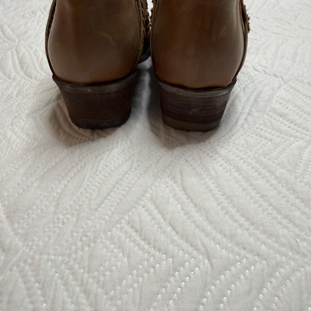 Circle G Women’s Patina Leather Western Ankle Boots. Size 8.5 - Picture 7 of 9